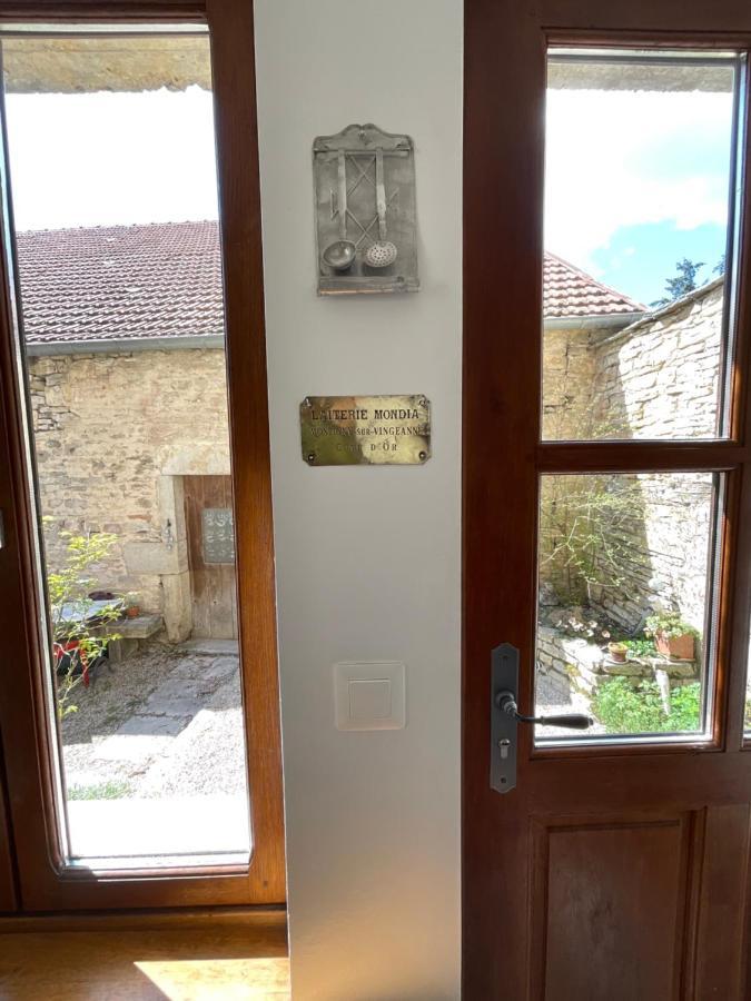 Rue De La Tour Du Pin Villa Fontaine-Francaise ภายนอก รูปภาพ